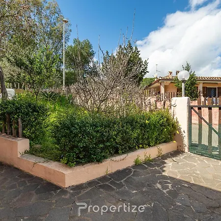 De Pedra By Propertize - Palm Village Holiday home *